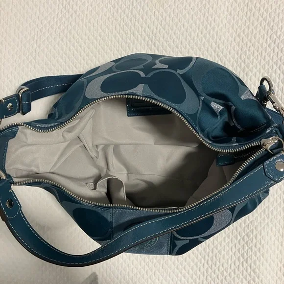 Coach Signature Handbag - Picture 2 of 6